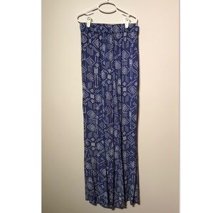 Cute blue and white pattern wide leg pants